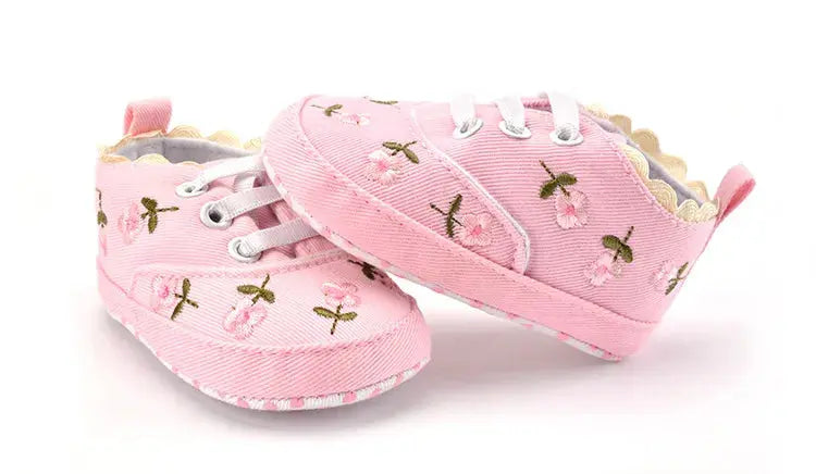 Baby Girl Floral Embroidered Soft Shoes - Baby World