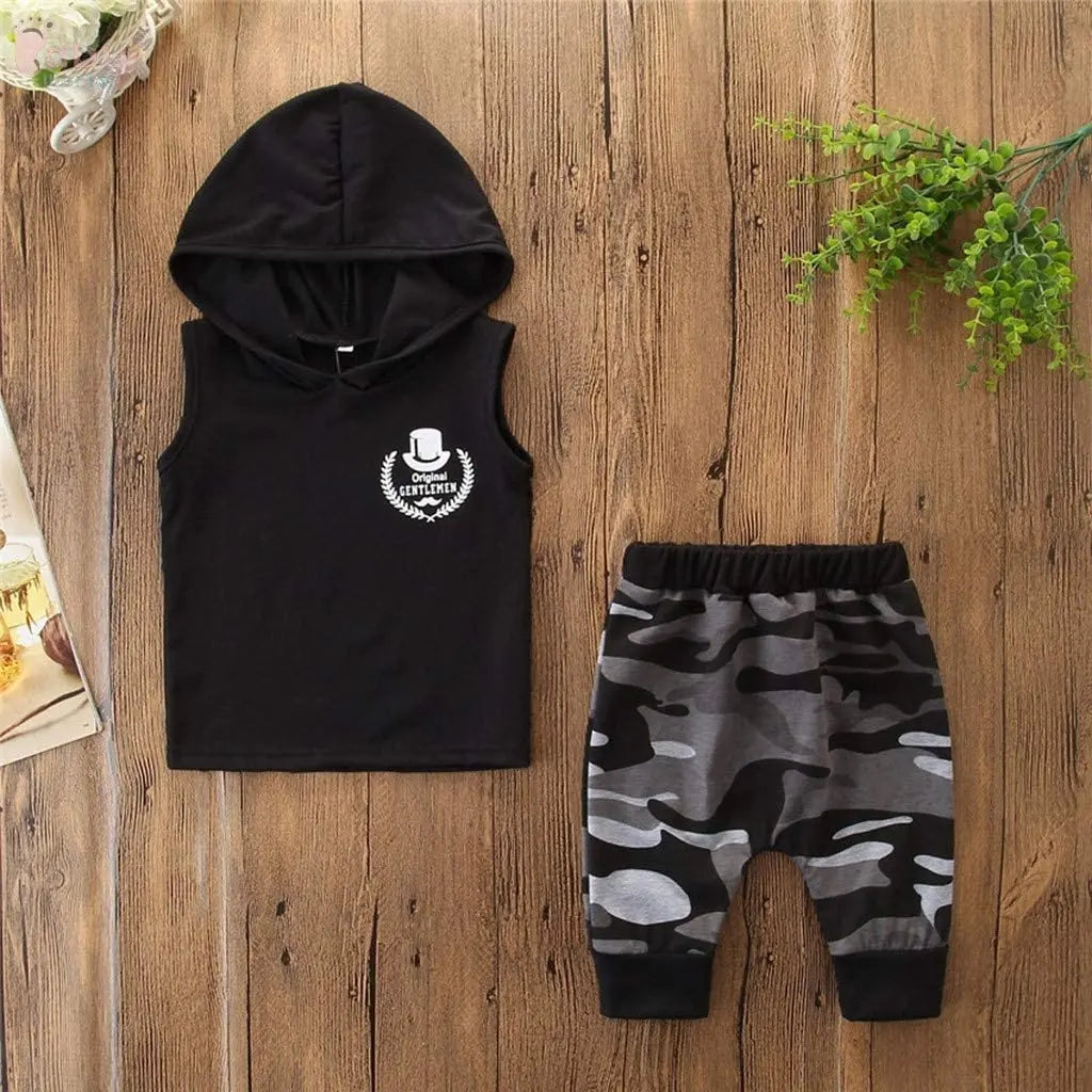 2PCs Boy Sleeveless Hooded T-shirt and Camo Pants - Baby World