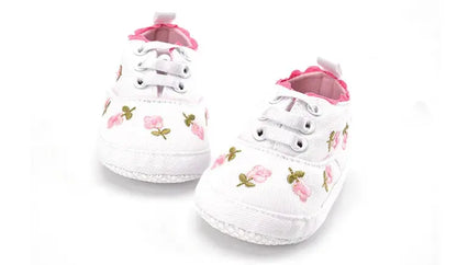 Baby Girl Floral Embroidered Soft Shoes - Baby World