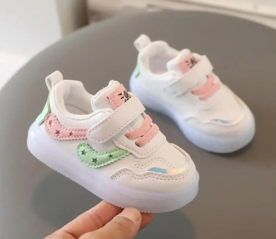 Baby Lighting Breathable Non-slip Soft-soled Sneakers - Baby World